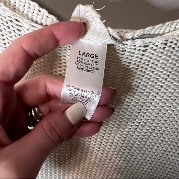 LA Hearts sweater - Picture 3 of 5